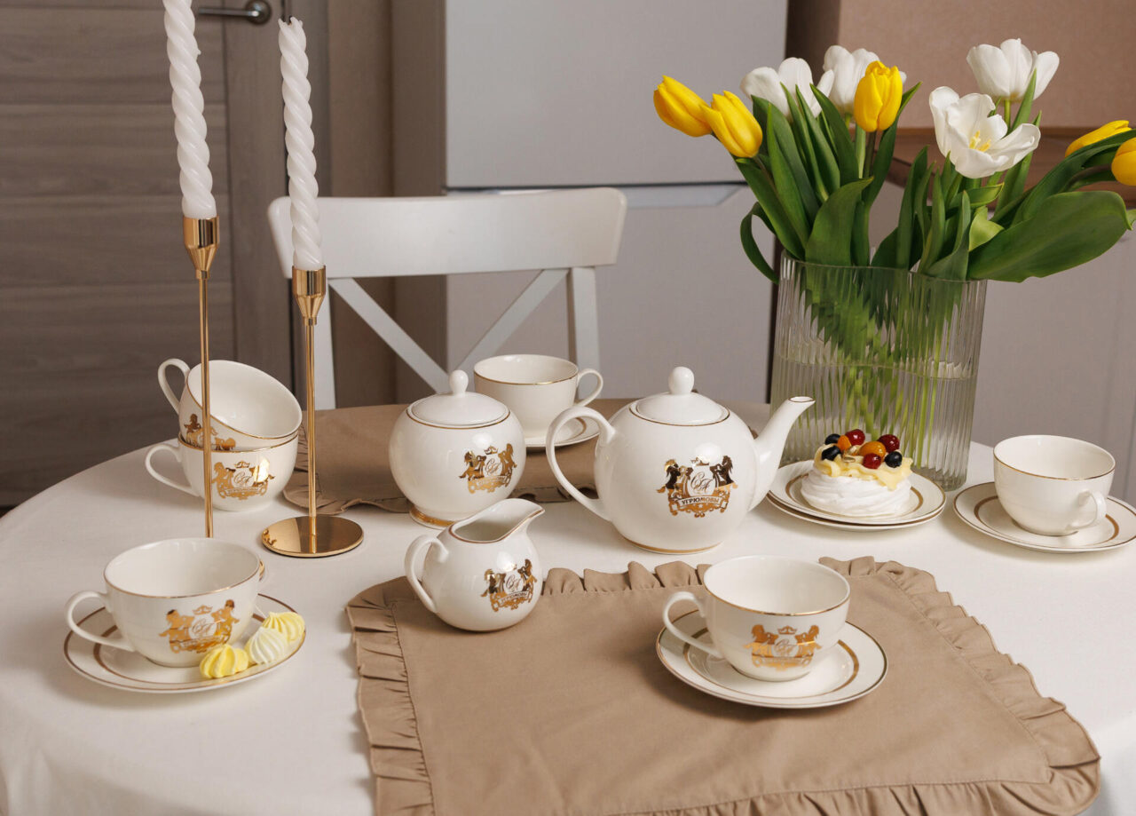 Чайный cервиз «Аристо золотой» на 6 персон